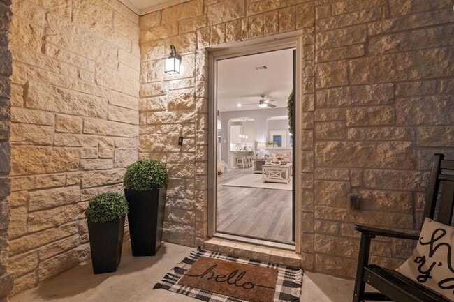 Building Photo - 6317 Conestoga Wagon Way