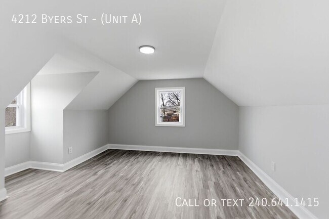 Building Photo - 4212 Byers St