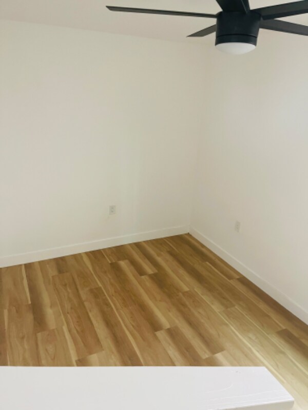 Building Photo - 1086 Madison Ave