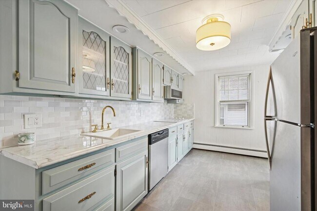 Building Photo - 428 N Wyomissing Blvd