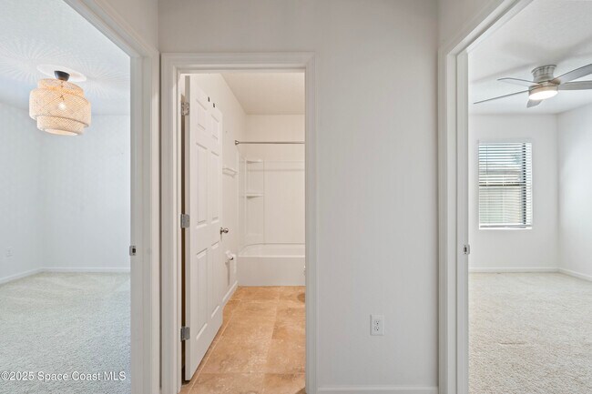 Building Photo - 3085 Cerulean Ct