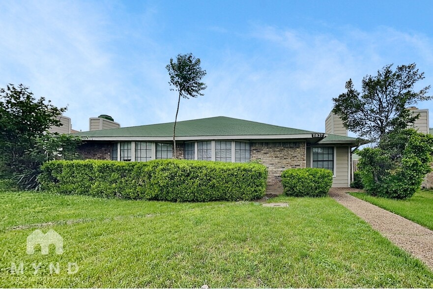 Building Photo - 11837 Garden Terrace Dr
