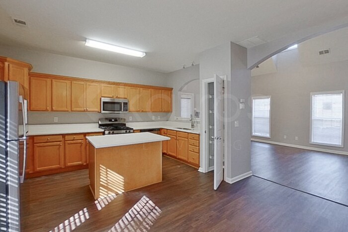 Building Photo - 198 Mitchell Dr