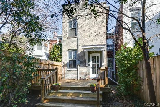 Building Photo - 2411 Kensington Ave