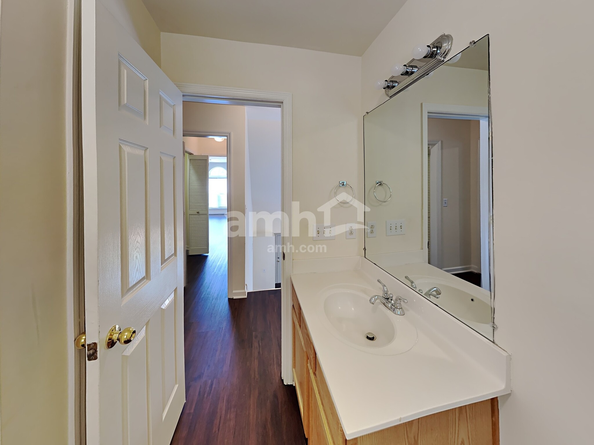 Building Photo - 605 Daniel Ct