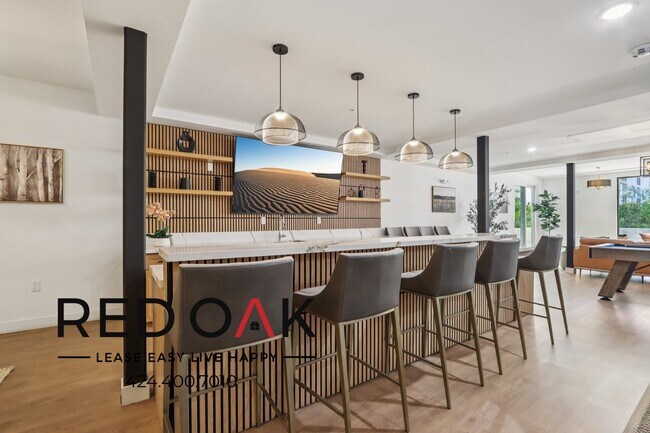 Building Photo - 14526 Kittridge St