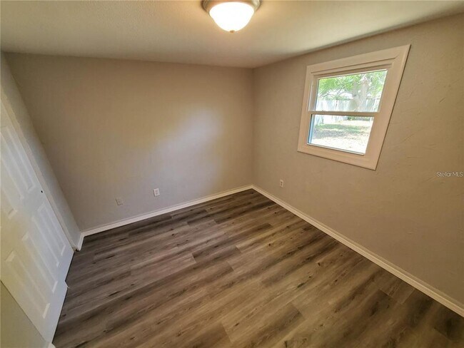 Building Photo - 2170 Sylvester Rd