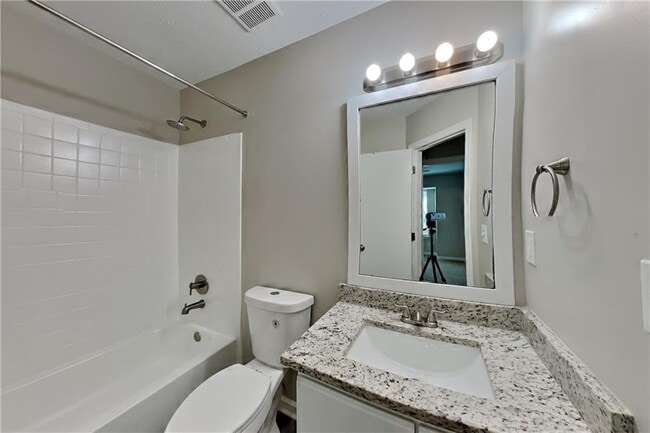 Building Photo - 2974 Sloans Way