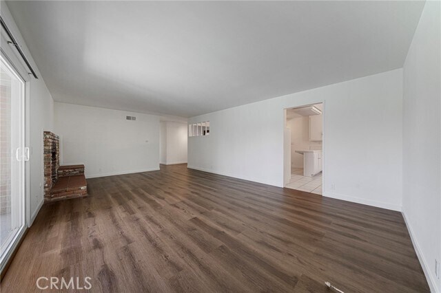 Building Photo - 9628 Mariposa Ave