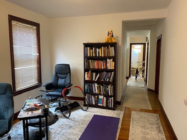 Building Photo - 157 Beacon St