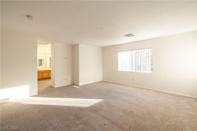 Building Photo - 191 Duck Hollow Ave