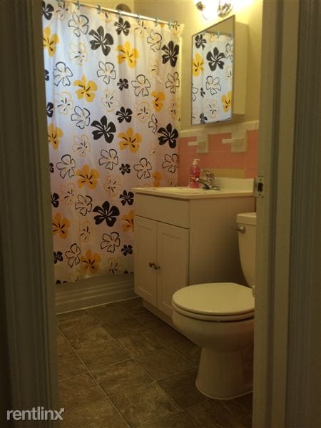 Building Photo - 439 N Frederick Ave