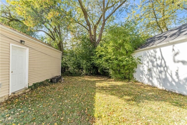 Building Photo - 542 Darlington Dr