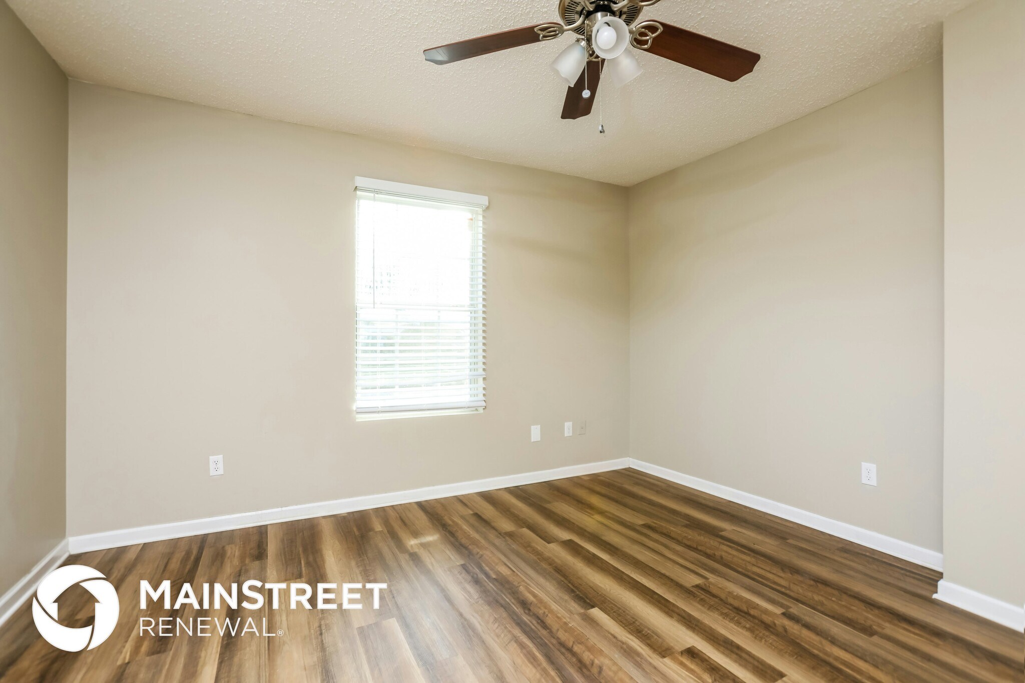 Building Photo - 801 W Arizona Ave