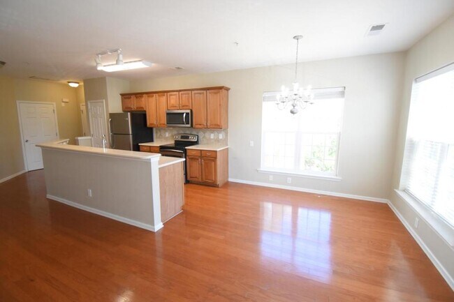 Building Photo - 14945 Santa Lucia Dr