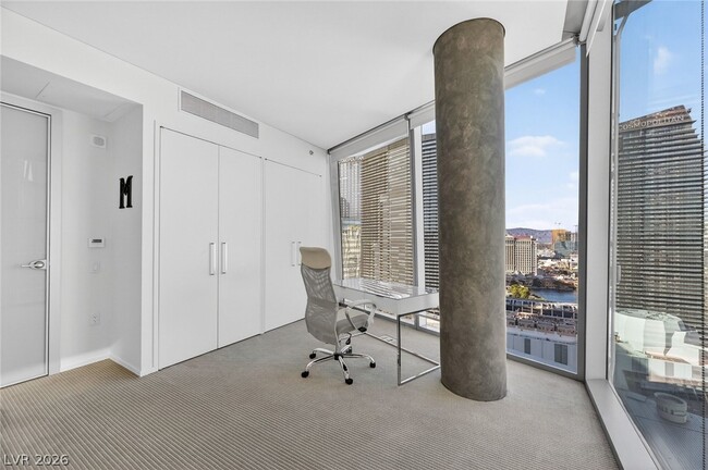 Building Photo - 3726 S Las Vegas Blvd