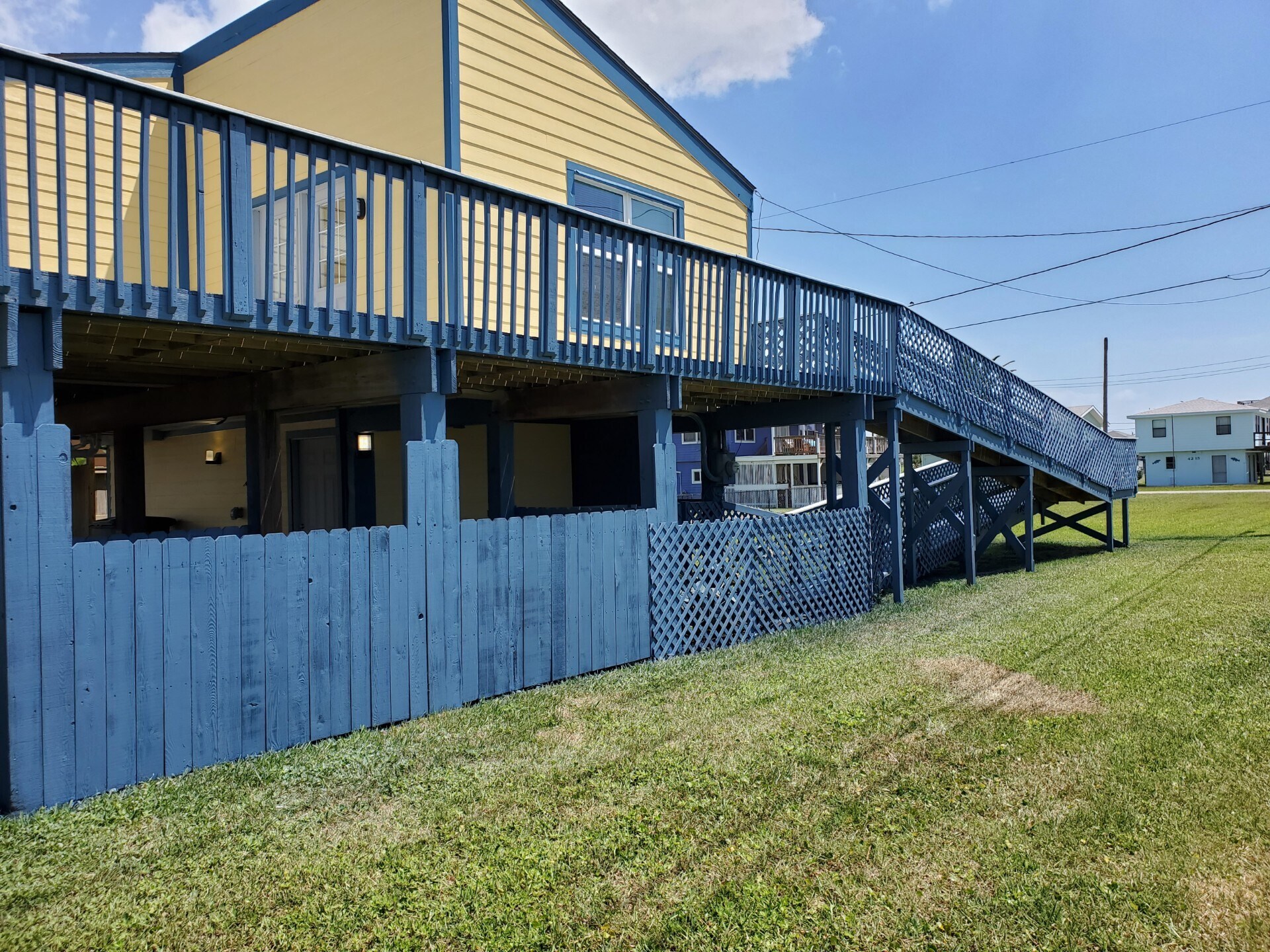 Building Photo - 4215 Hardin Dr