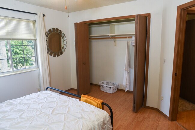 Bedroom #2 - 523 Kimberlite St