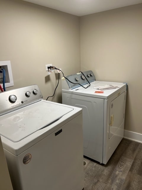 Building Photo - 3348 W Warner Ave