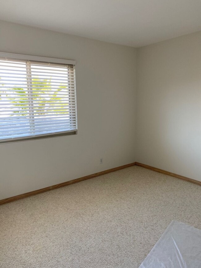 Building Photo - Beautiful 4 bedroom on a great cul-de-sac in Agoura!