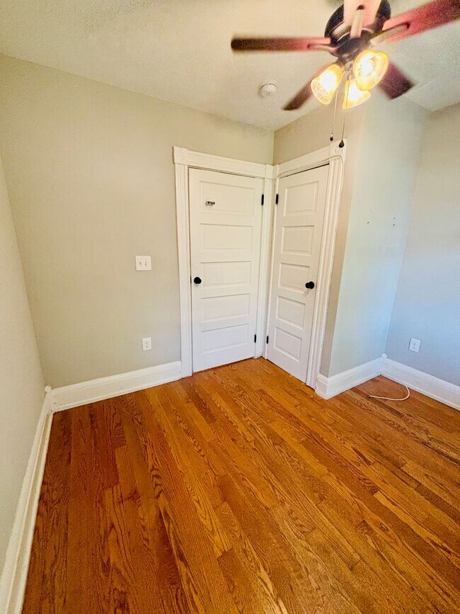 Building Photo - 711 Chimborazo Blvd