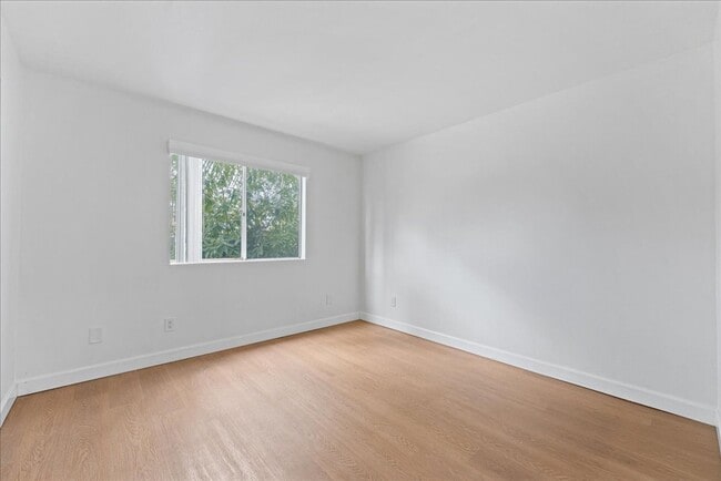 Building Photo - 1755 Sherman Pl