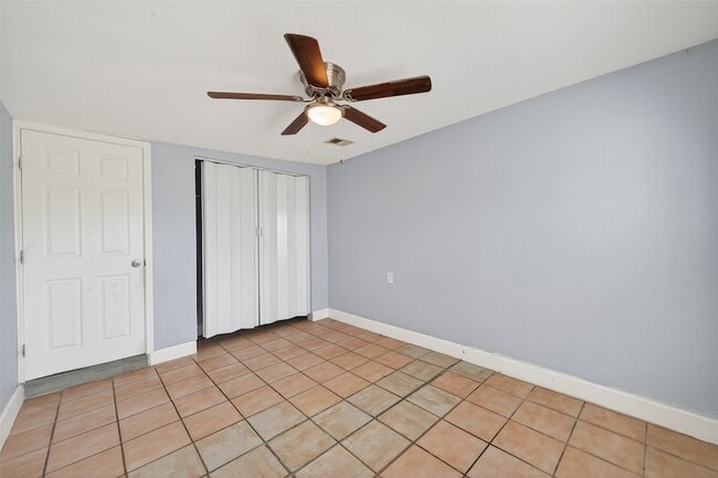 Building Photo - 7454 Navidad Rd