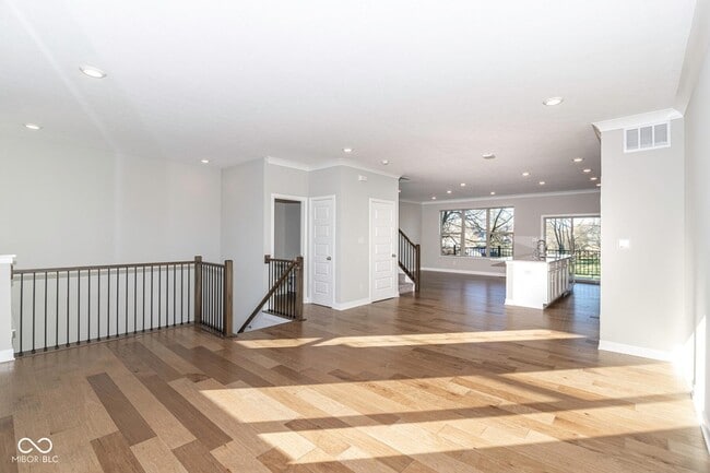 Building Photo - 8238 Bostic Dr