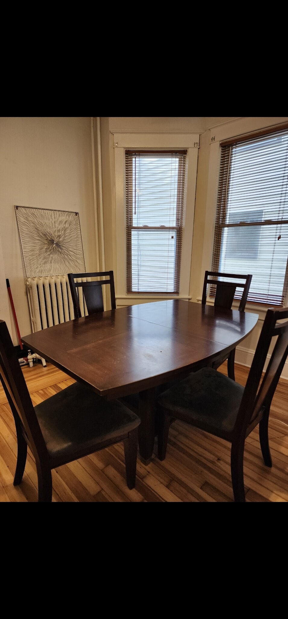 Dining room - 10 Barclay St