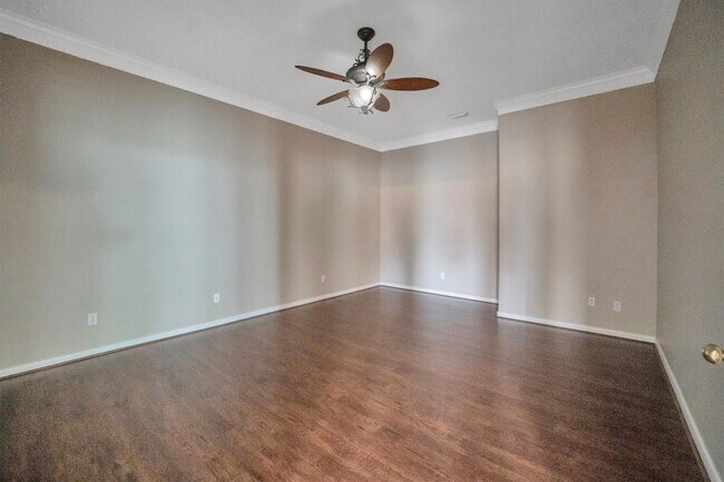 Building Photo - 2711 Sica Hollow Ln