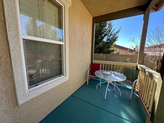 Building Photo - 2340 Hickory Hill Way