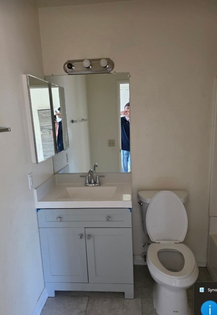 Building Photo - 8778 Lomita Dr