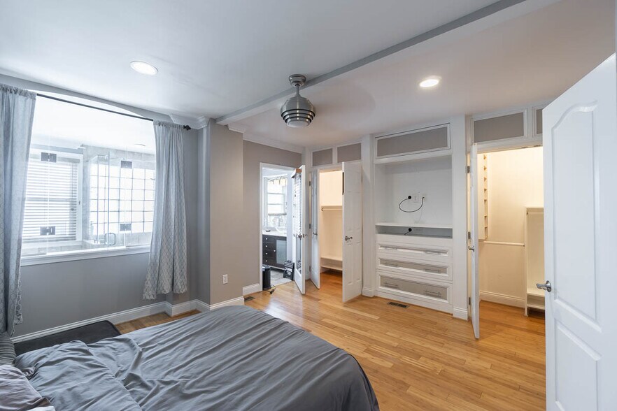 master br - 503 Columbia Rd NW