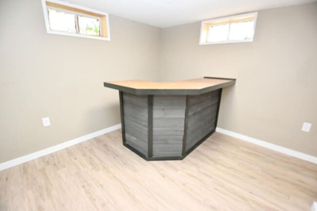 Building Photo - Fully furnished home, 3 bedroom 2 full baths