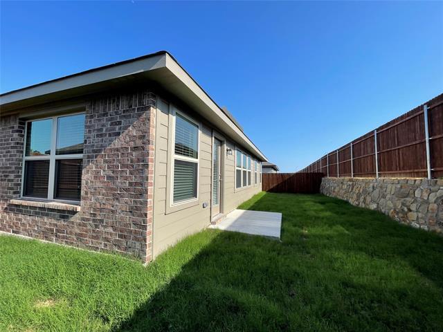 Building Photo - 5817 Brookville Dr