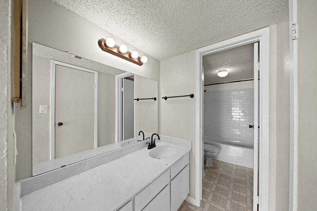 Building Photo - 260 El Dorado Blvd