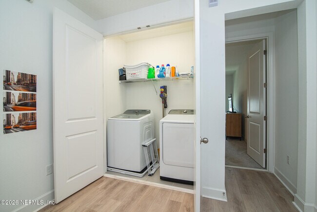 Building Photo - 11332 BREAKERS BAY Way