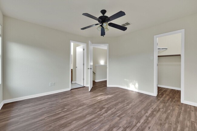 Building Photo - 4926 Appleseed Ct