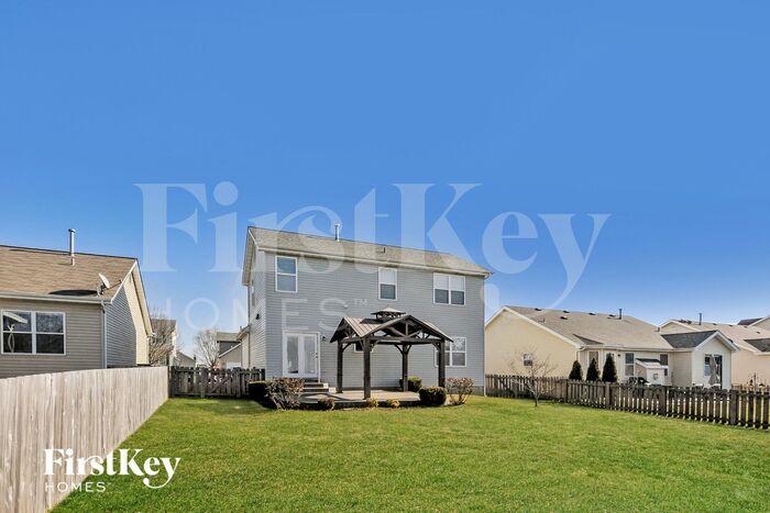 Building Photo - 1903 Briarfield Dr