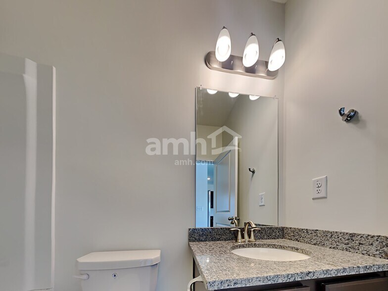 Building Photo - 813 Headland Way