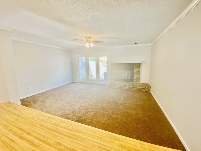 Building Photo - Beautiful 2 Bed Waterfront Townhome in Virginia Beach FOR RENT by PMI VA