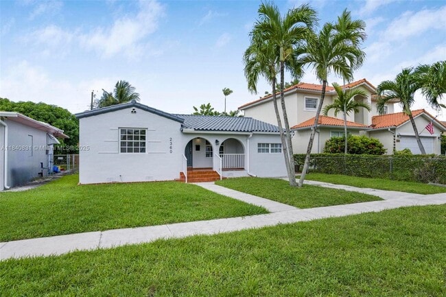 Building Photo - 2360 SW 11th Terrace