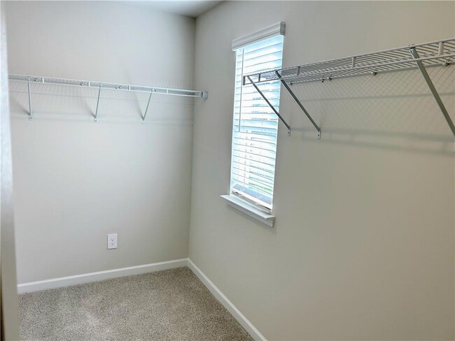 Building Photo - 7811 Richmond Trl