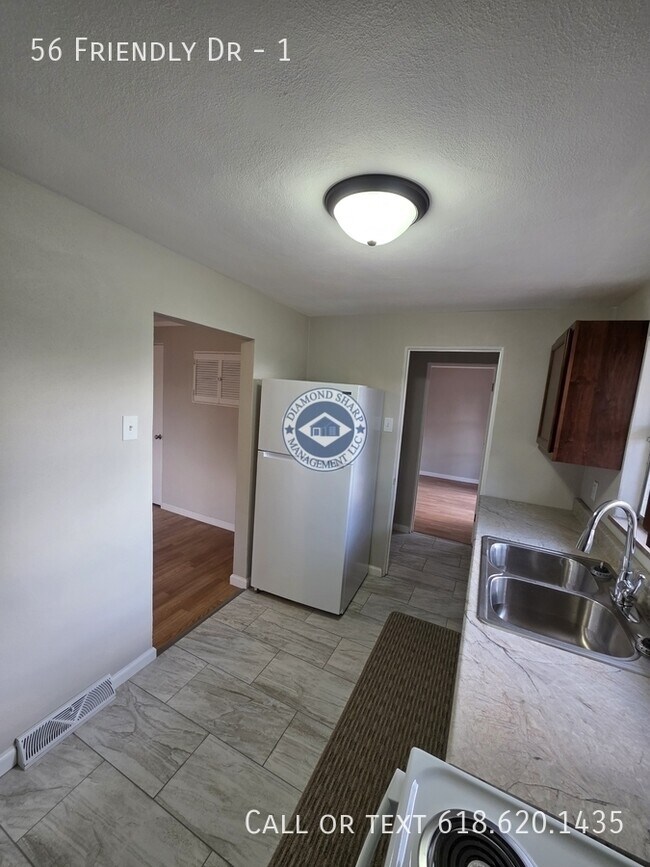 Building Photo - 56 Friendly Dr