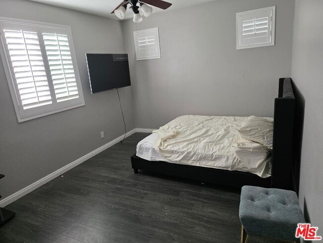 Building Photo - 23 Vía De La Valle