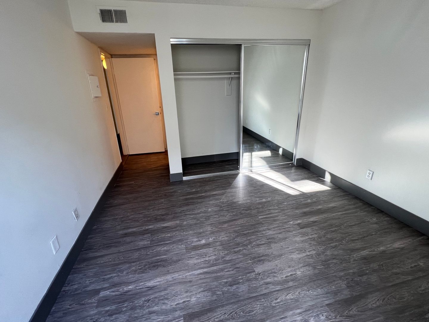 Building Photo - 3715 S Canfield Ave