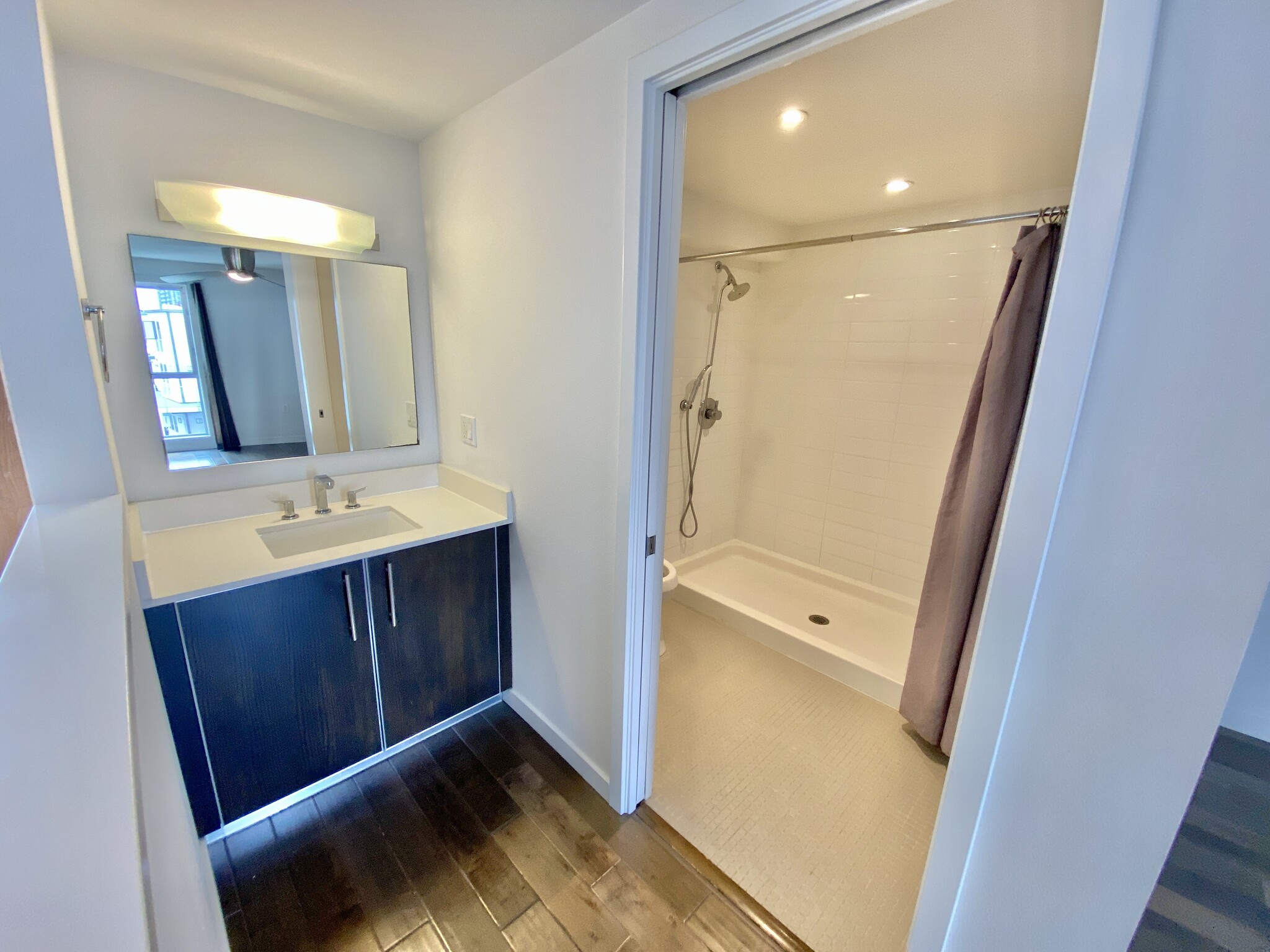 Building Photo - 4215 Glencoe Ave