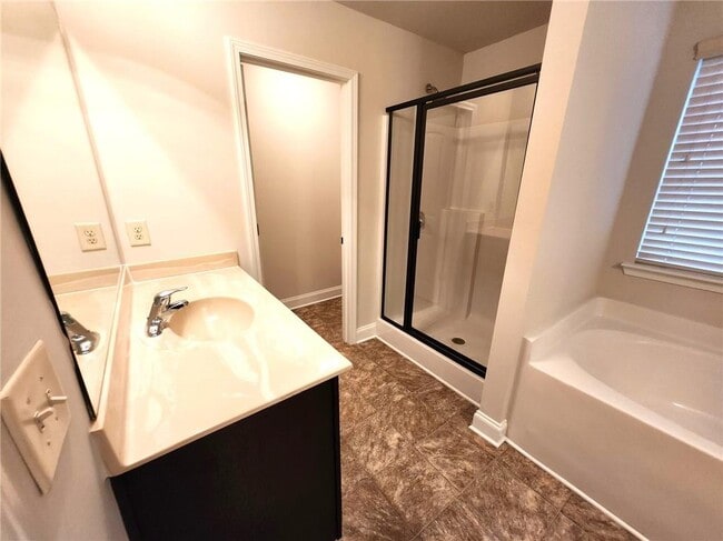 Building Photo - 2763 Misty Ivy Dr