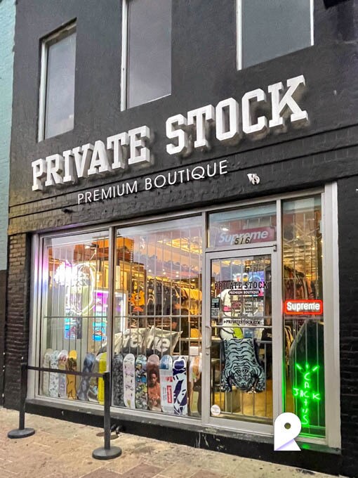 Building Photo - 1211 W 8th St