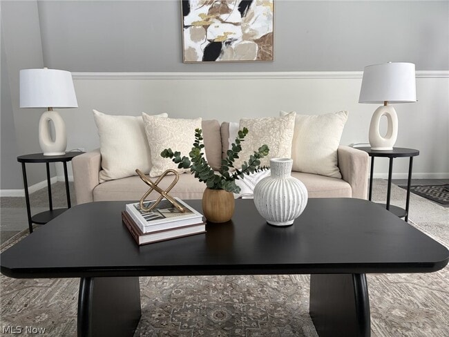 Building Photo - 5636 Hopkins Rd